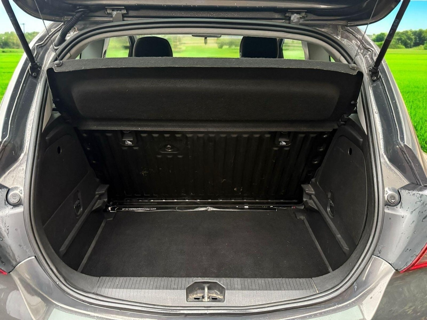 Used Vauxhall Corsa 2015 for sale - 76597451: Photo 8