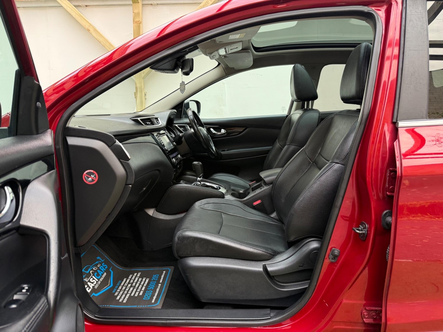 Used Nissan Qashqai 2014 for sale - 76512256: Photo 25