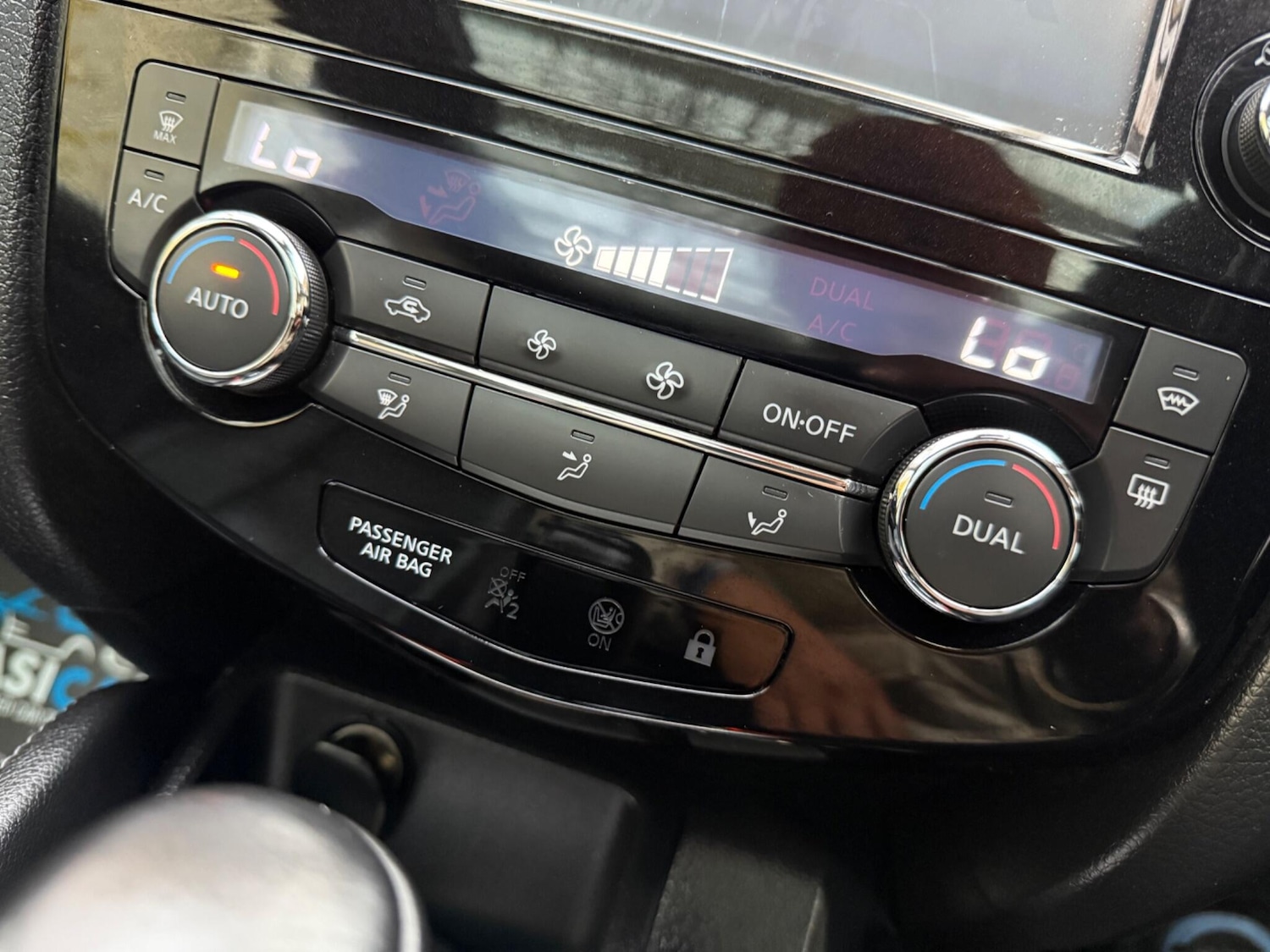 Used Nissan Qashqai 2014 for sale - 76512256: Photo 53