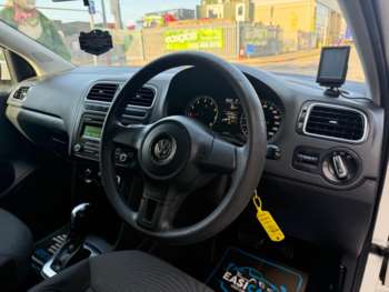 Used Volkswagen Polo 2013 for sale - 74921516: Photo