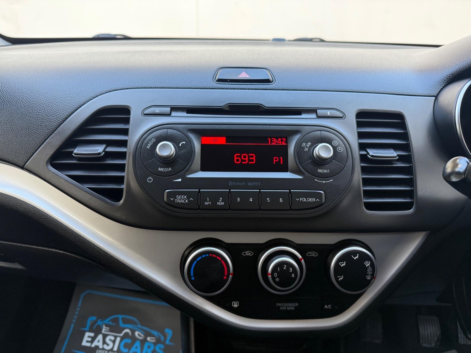 Used Kia Picanto for sale - 76485627: Photo 28