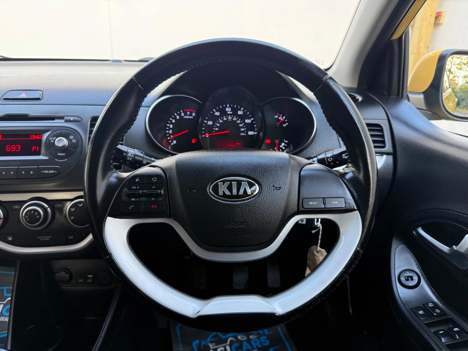Used Kia Picanto for sale - 76485627: Photo 31