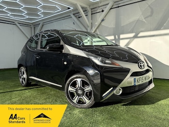 Used Toyota AYGO 2015 for sale - 77202603: Photo