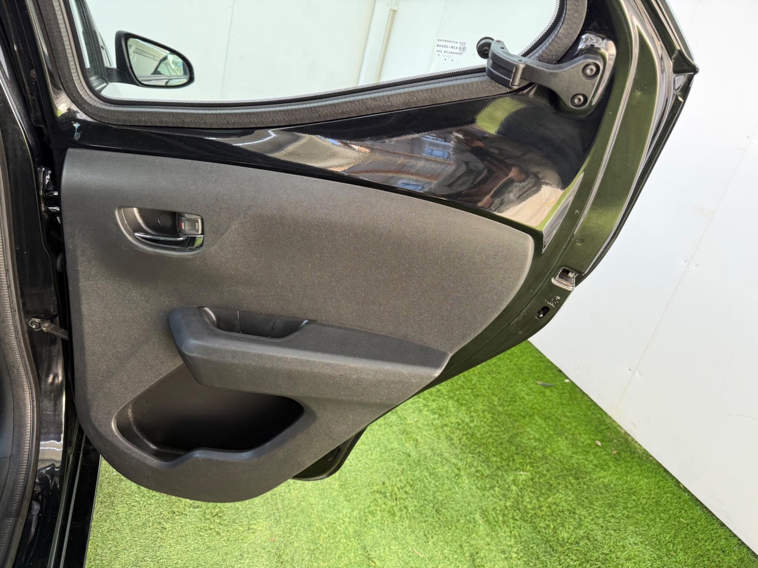 Used Toyota AYGO 2015 for sale - 77202603: Photo 21