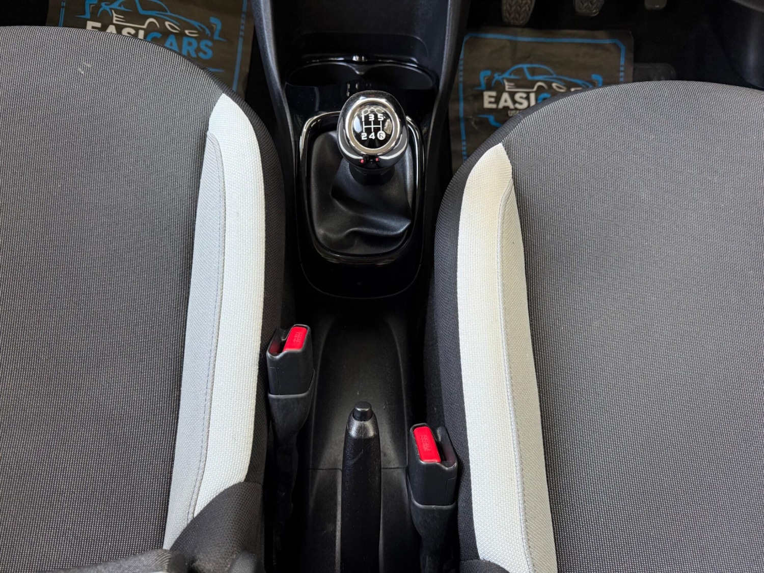 Used Toyota AYGO 2015 for sale - 77202603: Photo 31