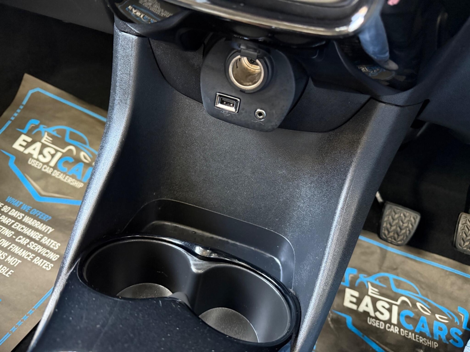 Used Toyota AYGO 2015 for sale - 77202603: Photo 53