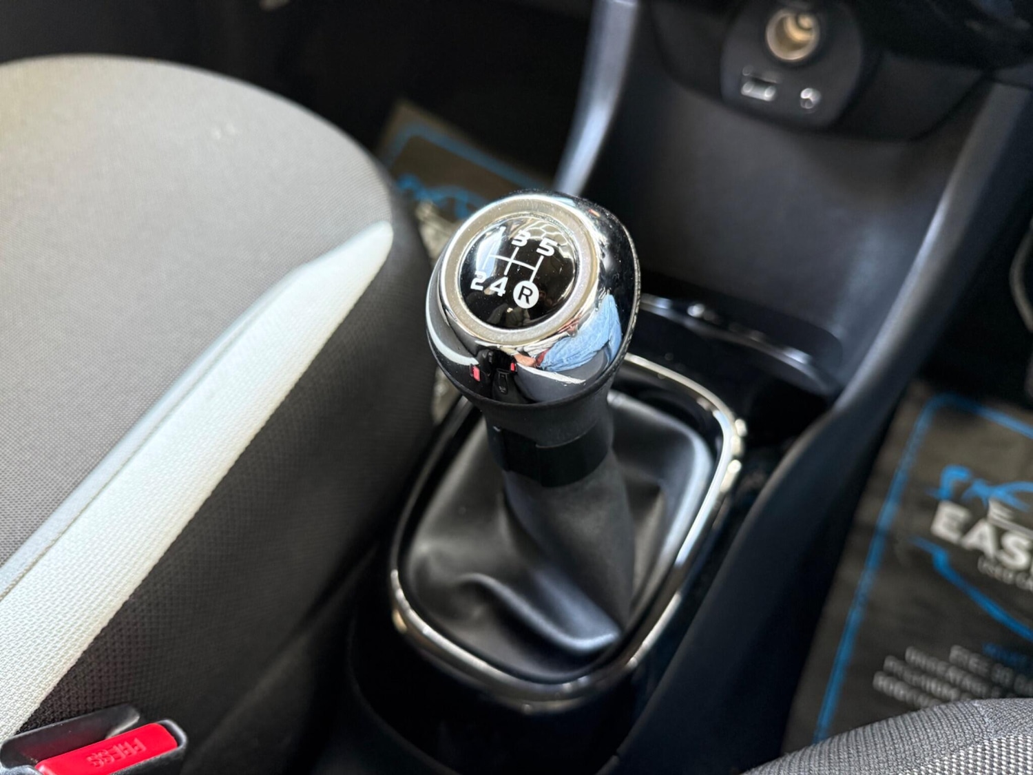 Used Toyota AYGO 2015 for sale - 77202603: Photo 54