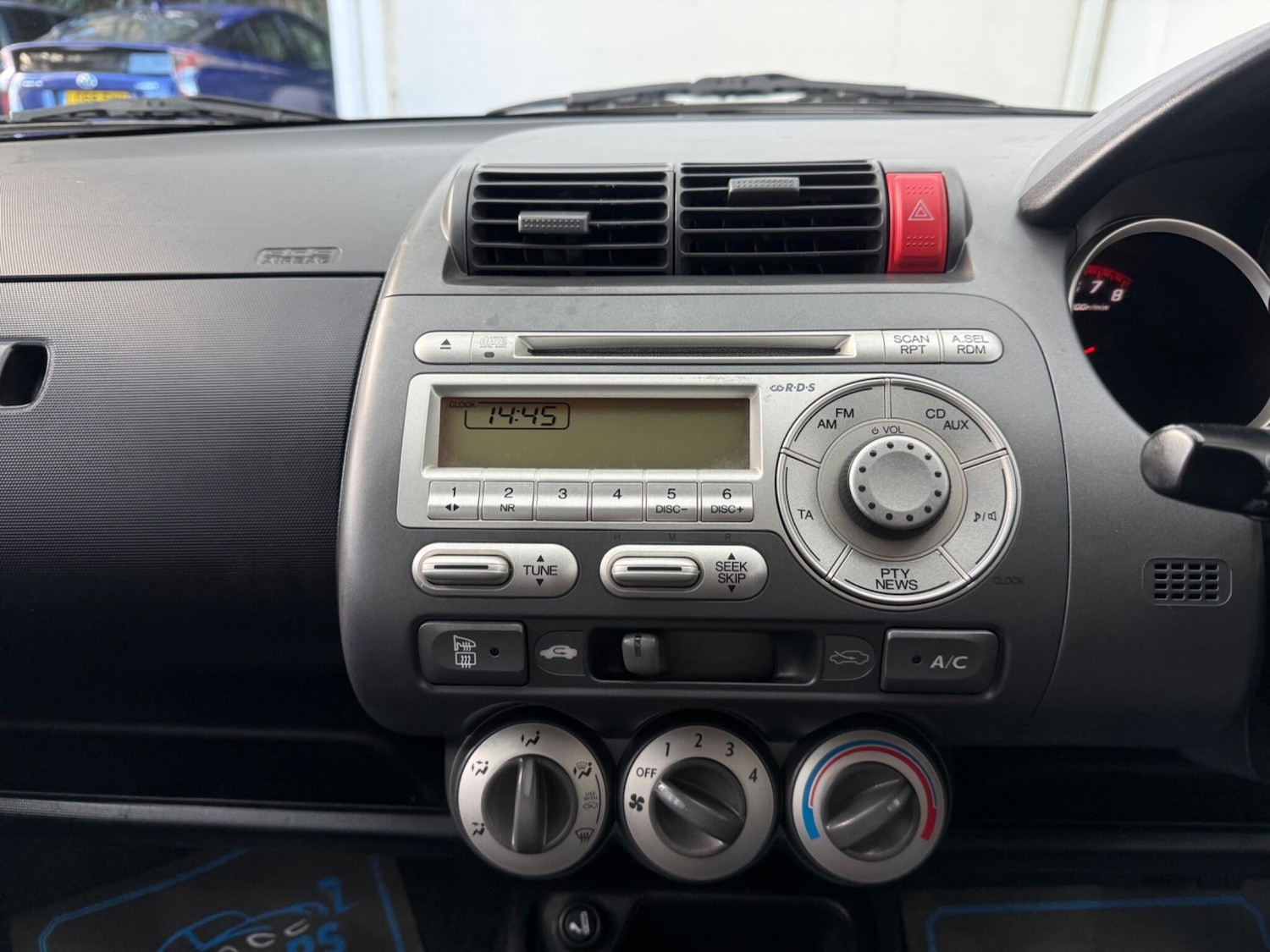 Used Honda Jazz 2007 for sale - 77573888: Photo 29