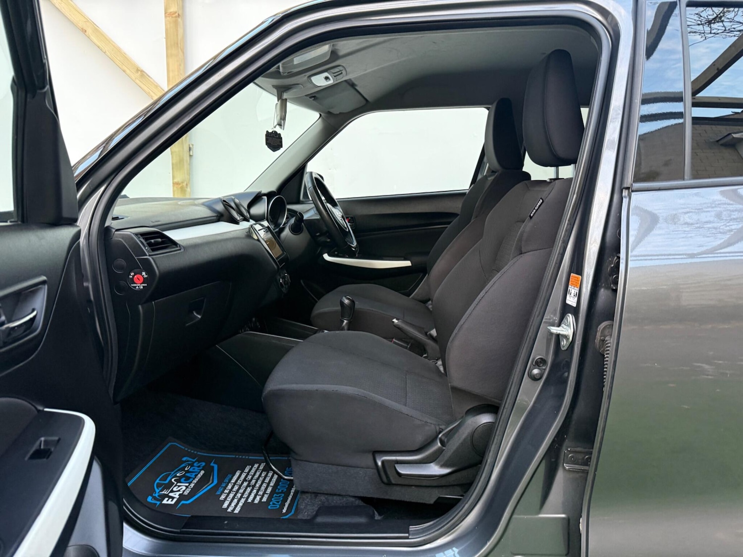 Used Suzuki Swift 2017 for sale - 76484870: Photo 25