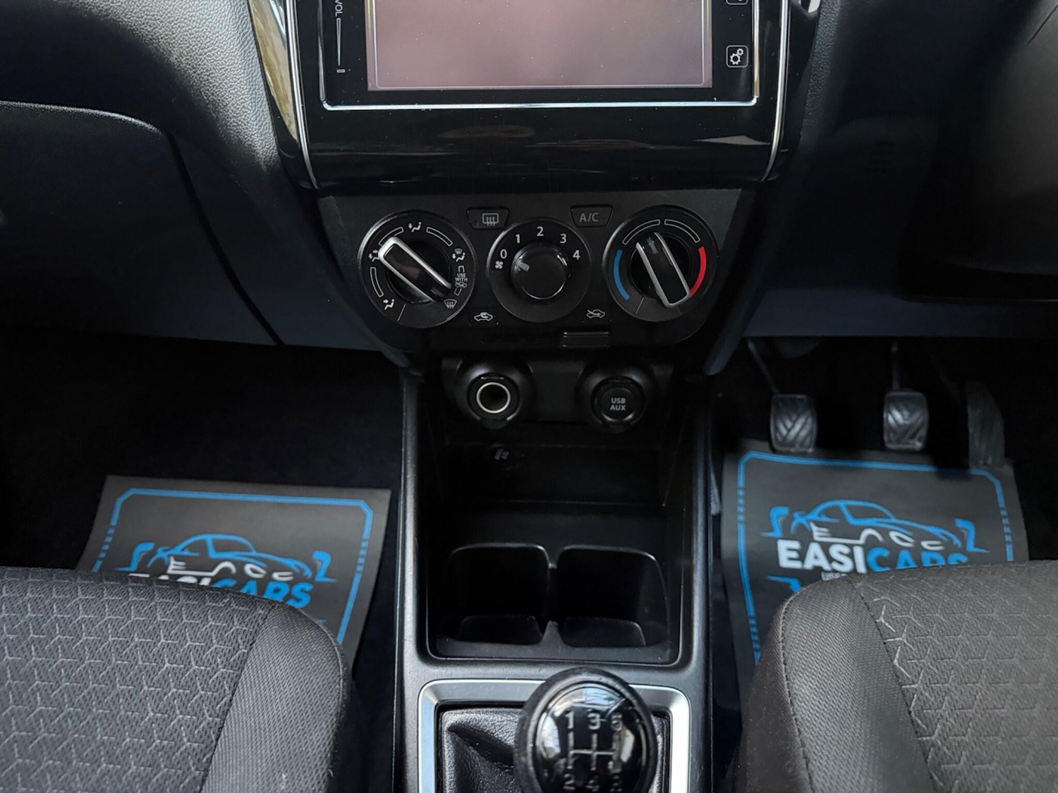 Used Suzuki Swift 2017 for sale - 76484870: Photo 30