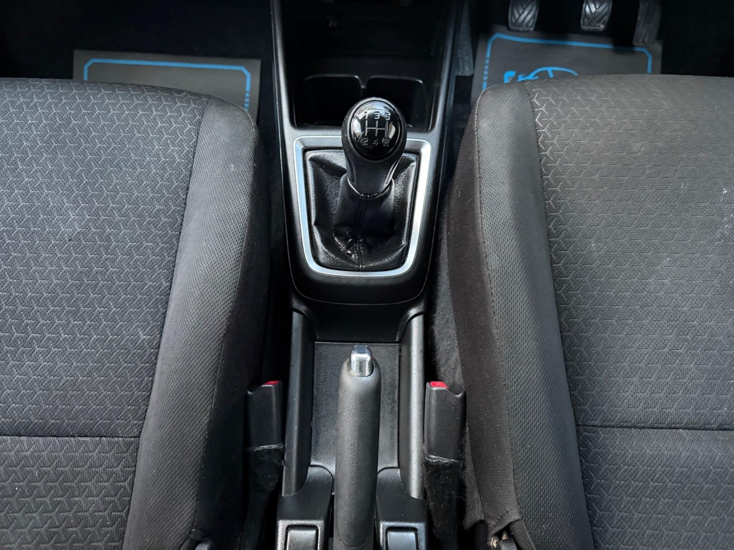 Used Suzuki Swift 2017 for sale - 76484870: Photo 31