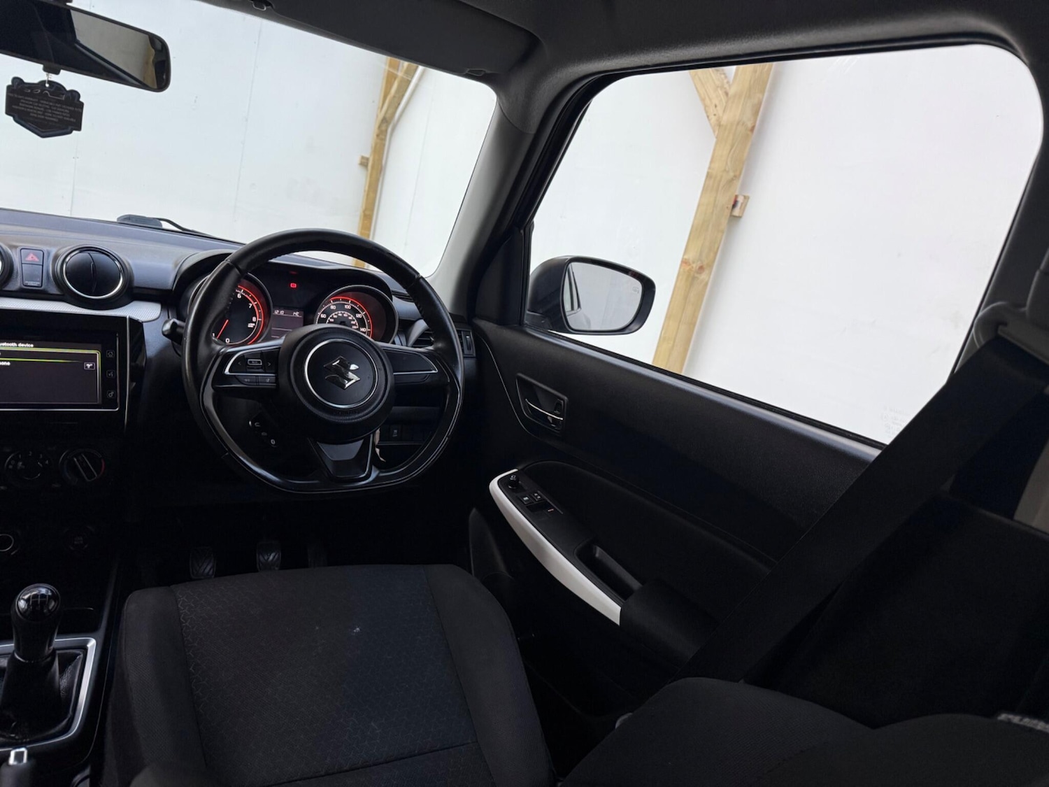 Used Suzuki Swift 2017 for sale - 76484870: Photo 38