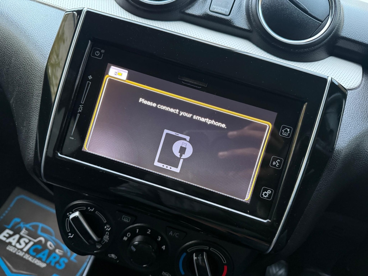 Used Suzuki Swift 2017 for sale - 76484870: Photo 47