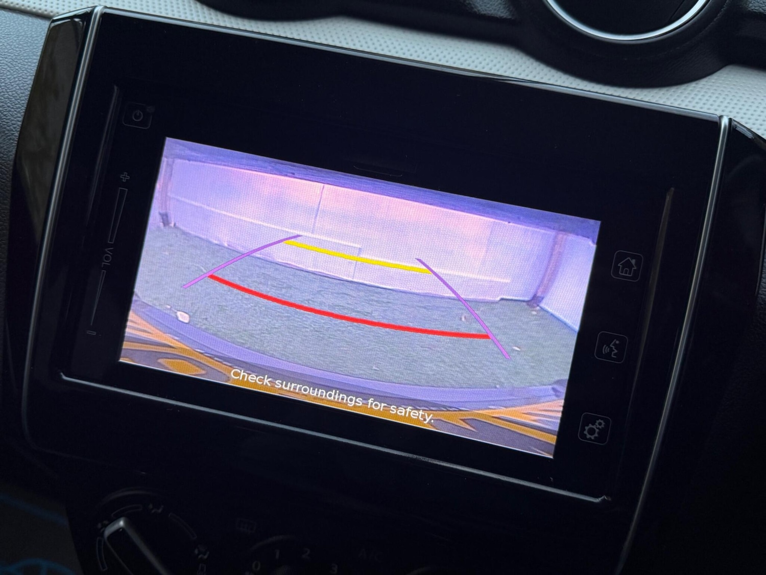 Used Suzuki Swift 2017 for sale - 76484870: Photo 50