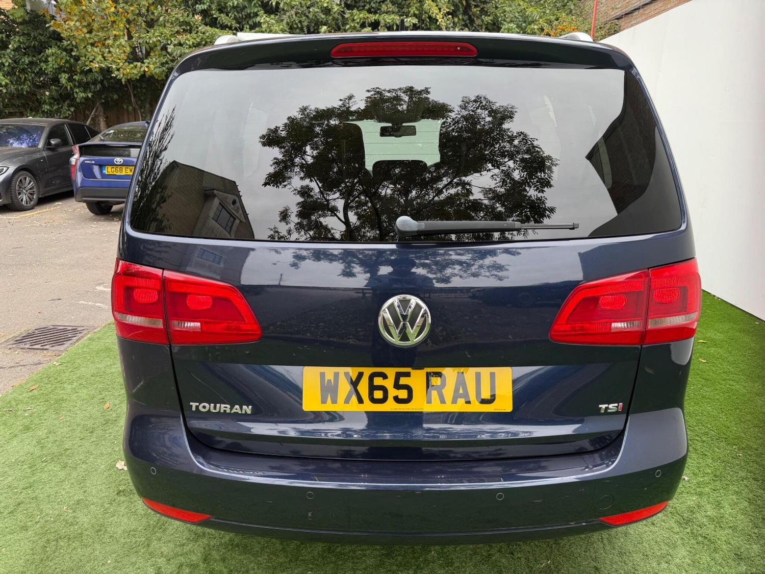 Used Volkswagen Touran 2024 for sale - 76584925: Photo 7