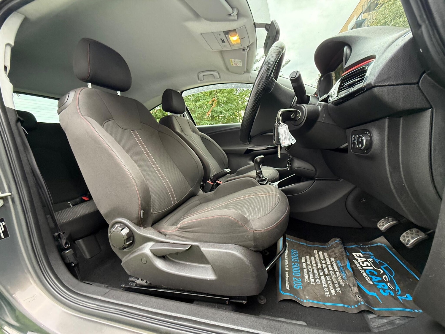 Used Vauxhall Corsa 2016 for sale - 76424171: Photo 3