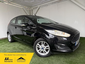 Used Ford Fiesta 2017 for sale - 77039907: Photo