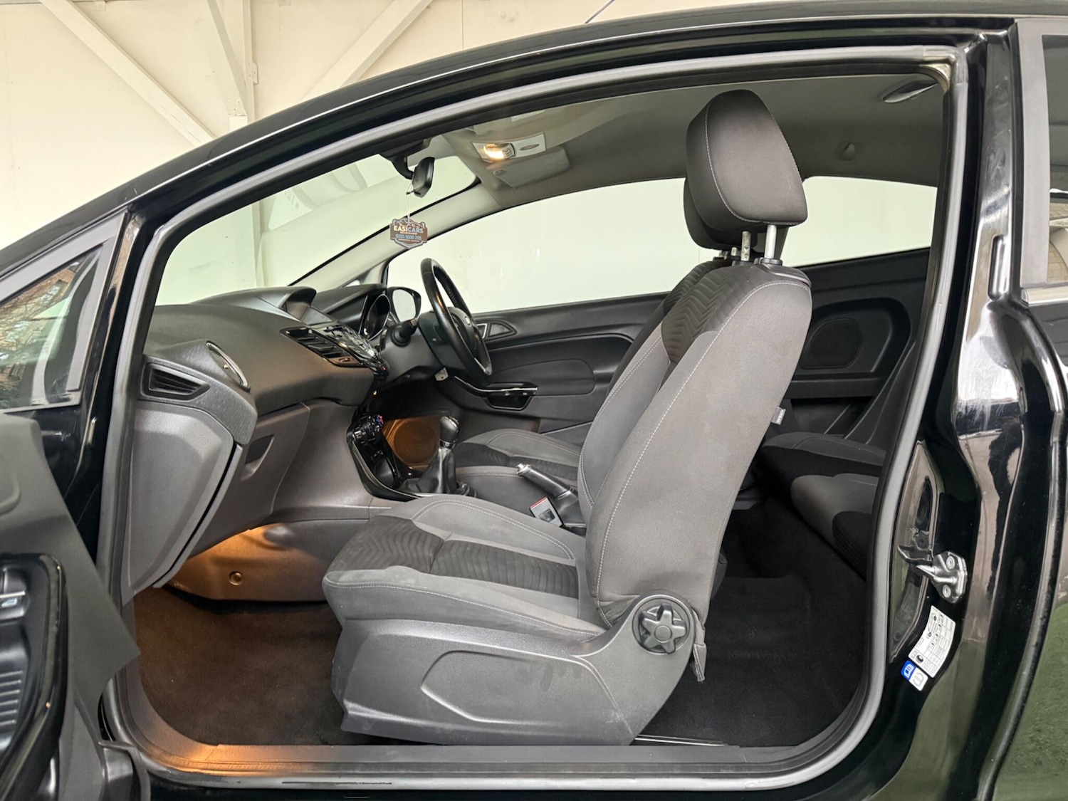 Used Ford Fiesta 2017 for sale - 77039907: Photo 20