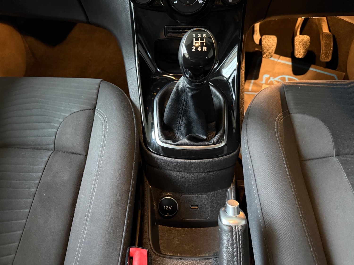 Used Ford Fiesta 2017 for sale - 77039907: Photo 28