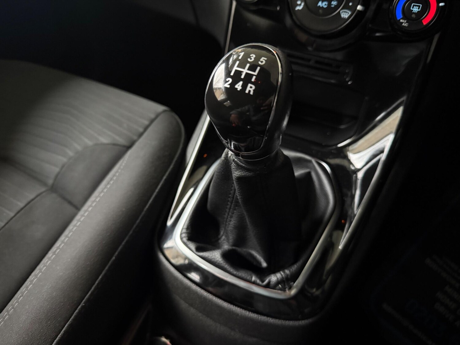 Used Ford Fiesta 2017 for sale - 77039907: Photo 46