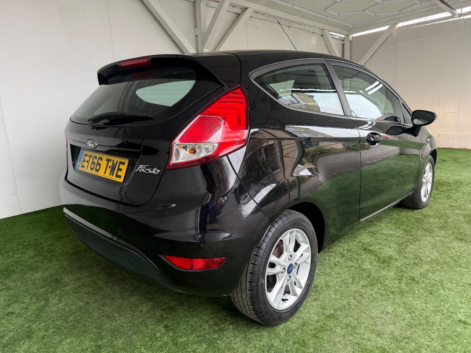 Used Ford Fiesta 2017 for sale - 77039907: Photo 6