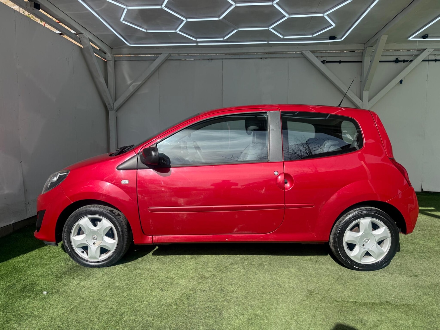Used Renault Twingo 2011 for sale - 77926212: Photo 10