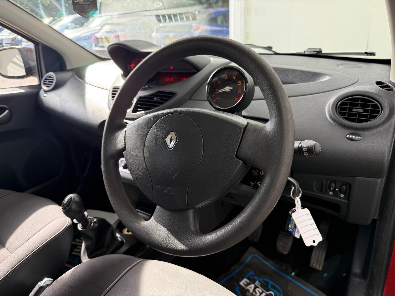 Used Renault Twingo 2011 for sale - 77926212: Photo 14