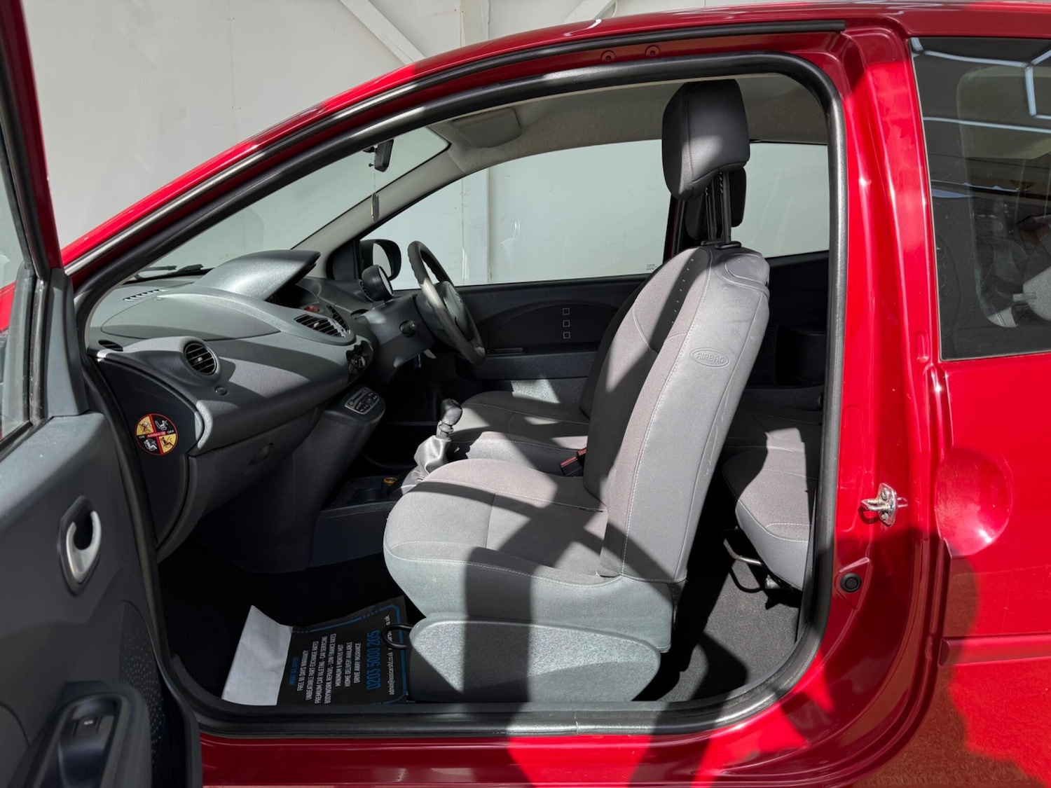 Used Renault Twingo 2011 for sale - 77926212: Photo 19