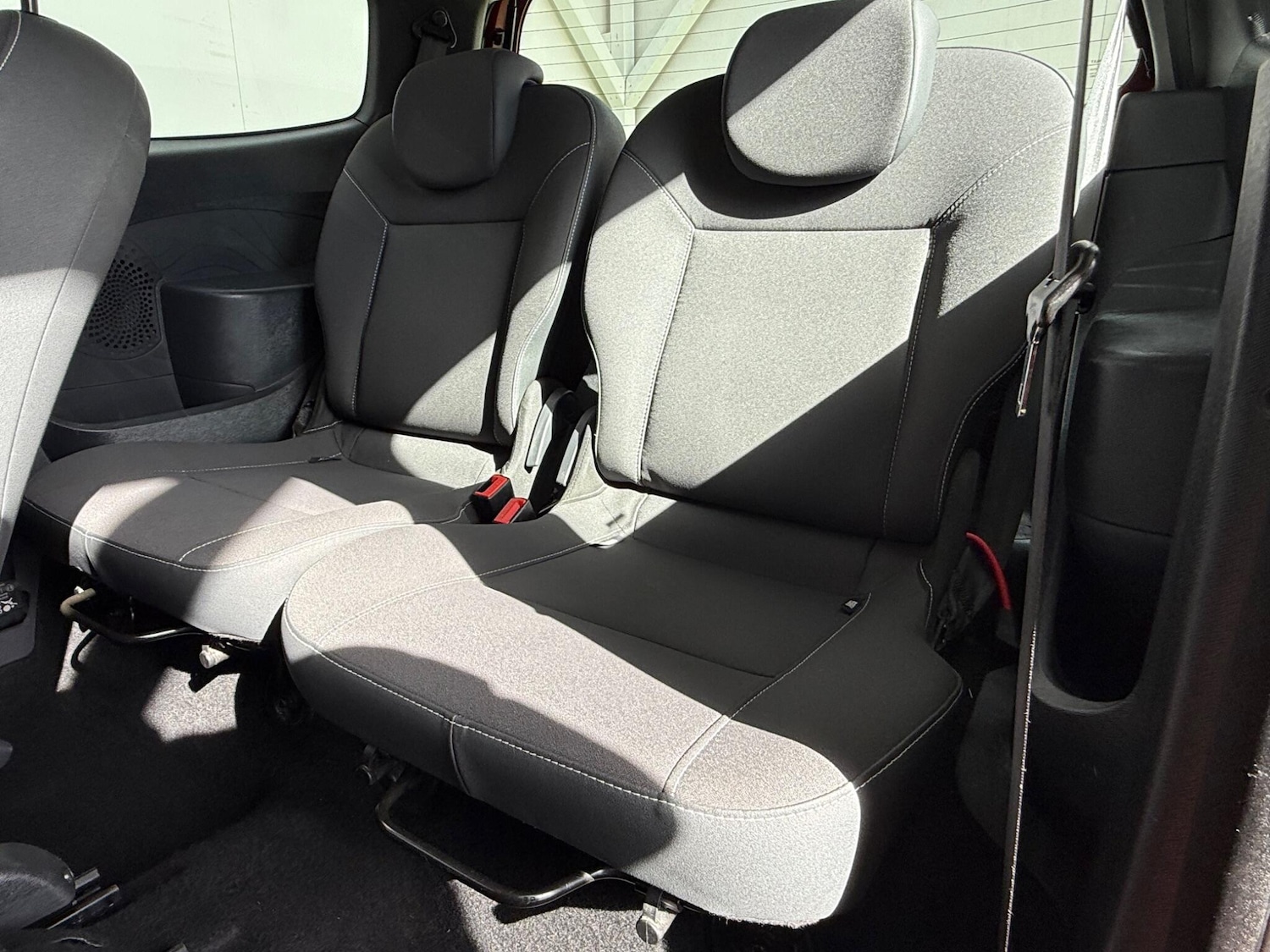 Used Renault Twingo 2011 for sale - 77926212: Photo 22