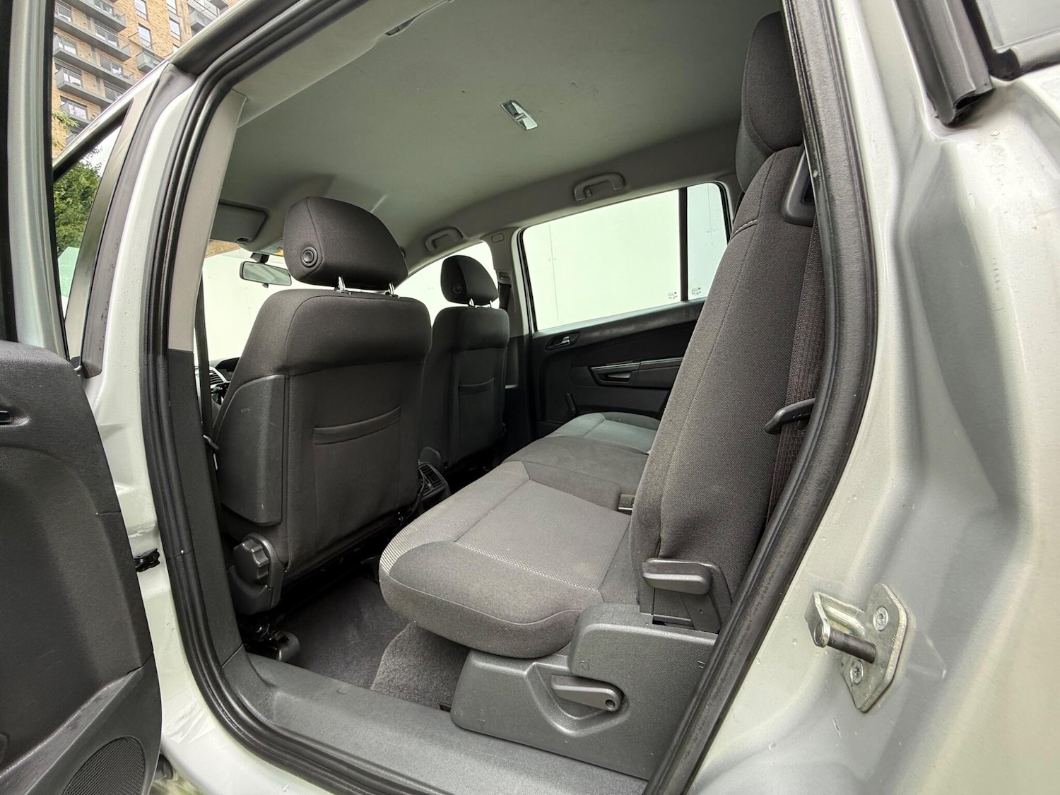 Vehicle 25