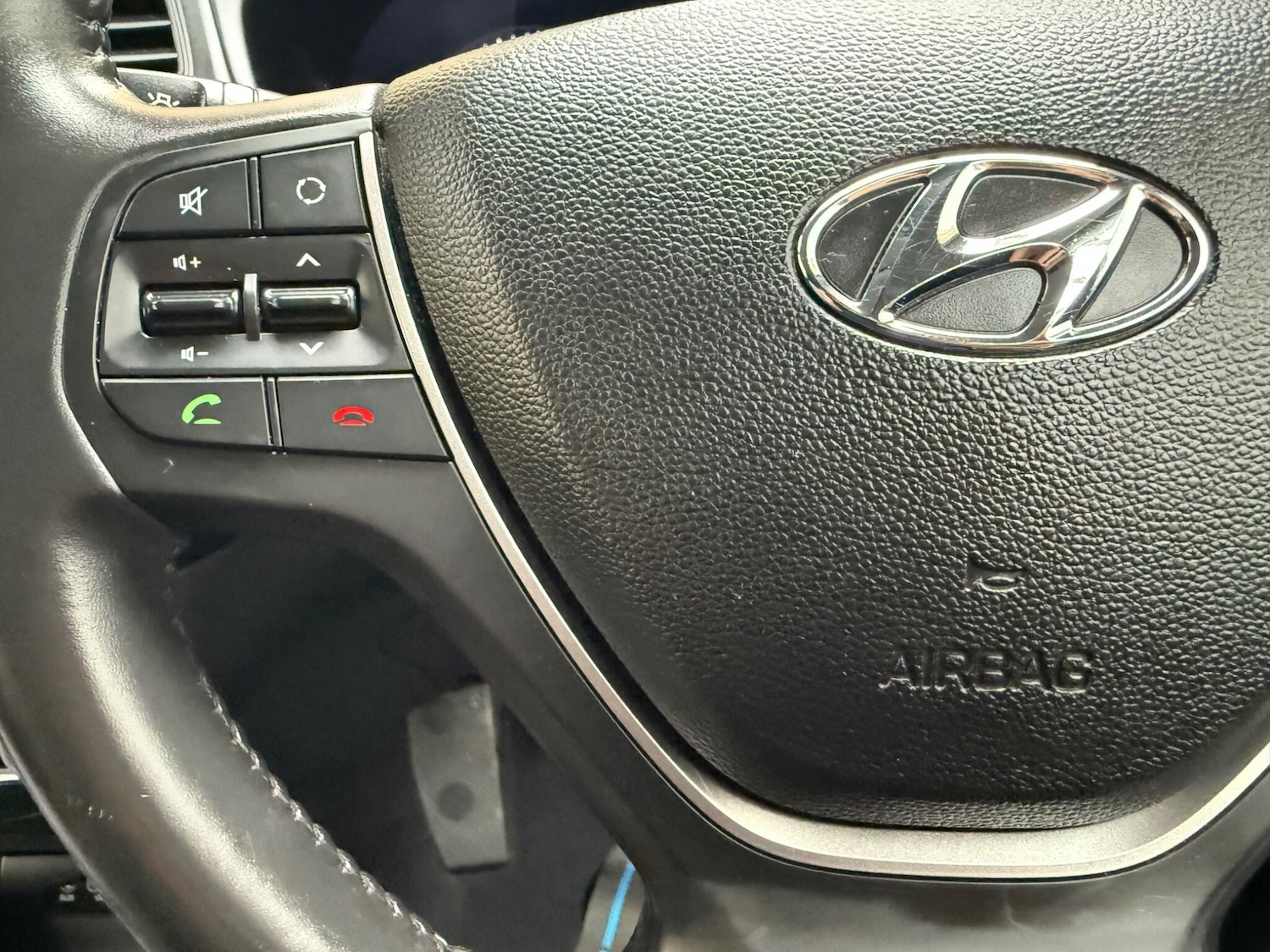 Used Hyundai i20 2017 for sale - 76549769: Photo 30