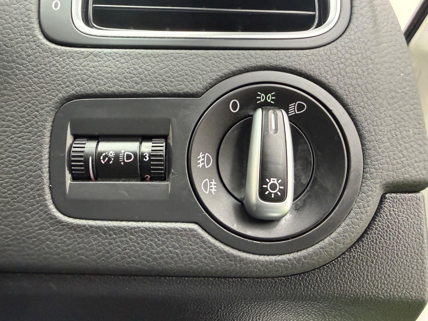 Used Volkswagen Polo for sale - 78127502: Photo 41