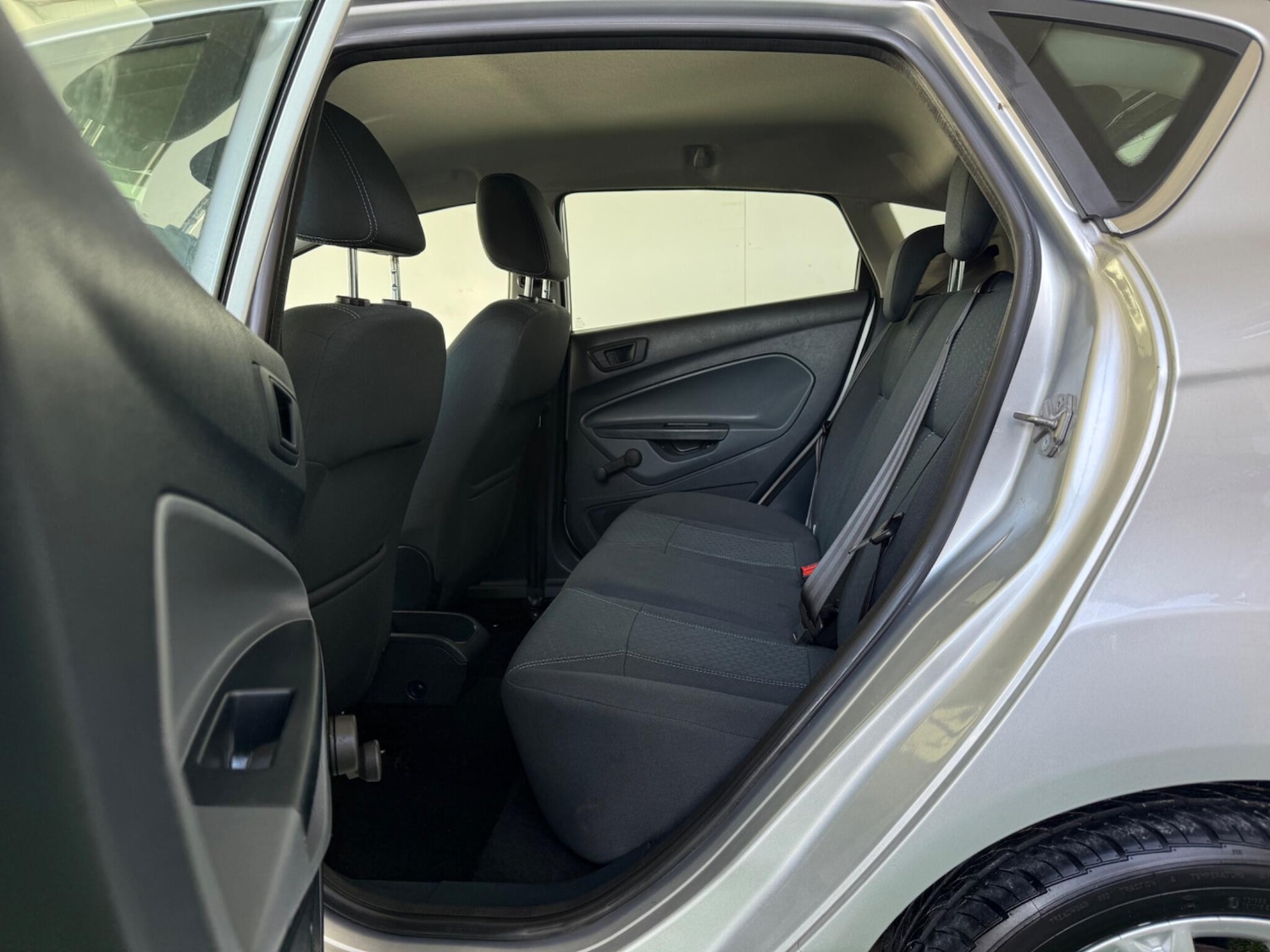 Used Ford Fiesta 2011 for sale - 76926460: Photo 22