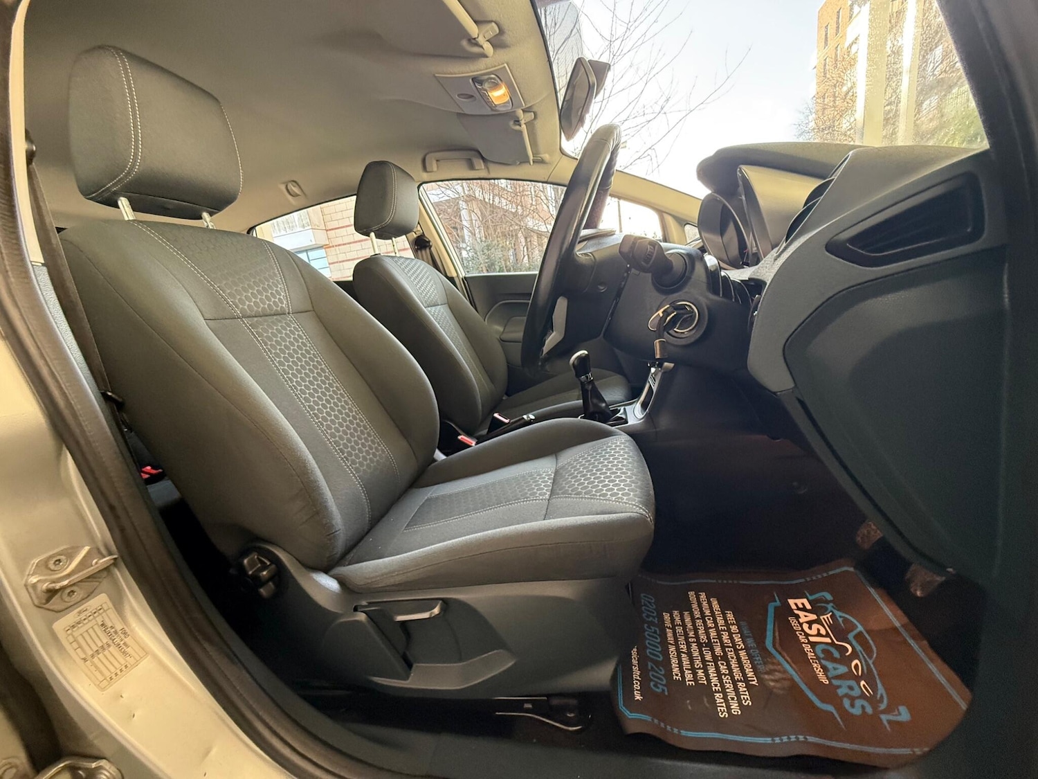 Used Ford Fiesta 2011 for sale - 76926460: Photo 3