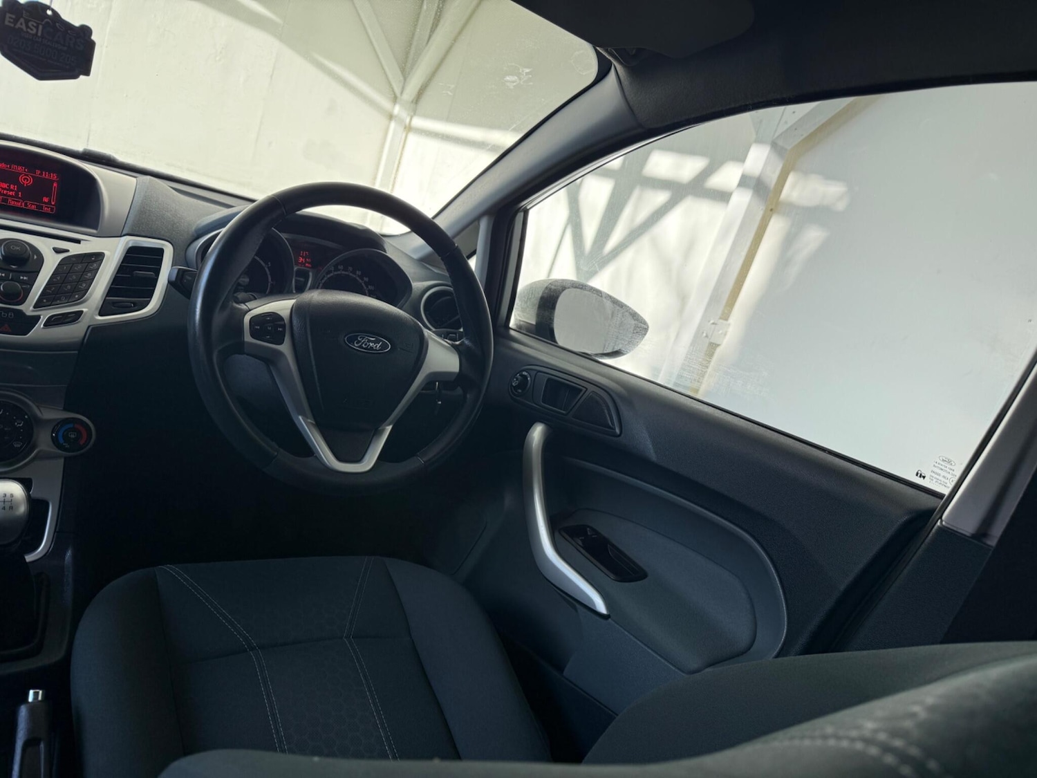 Used Ford Fiesta 2011 for sale - 76926460: Photo 38