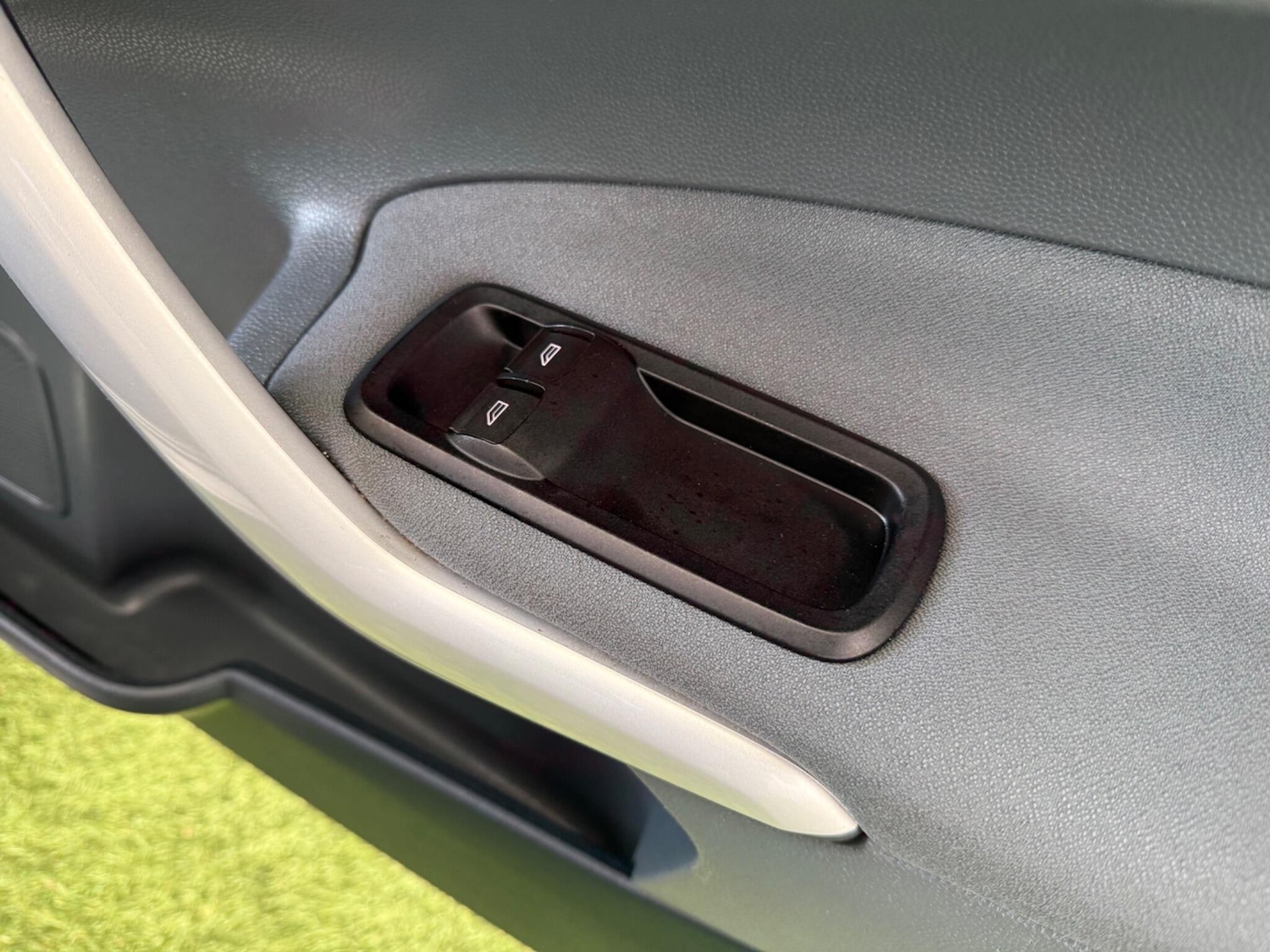 Used Ford Fiesta 2011 for sale - 76926460: Photo 39