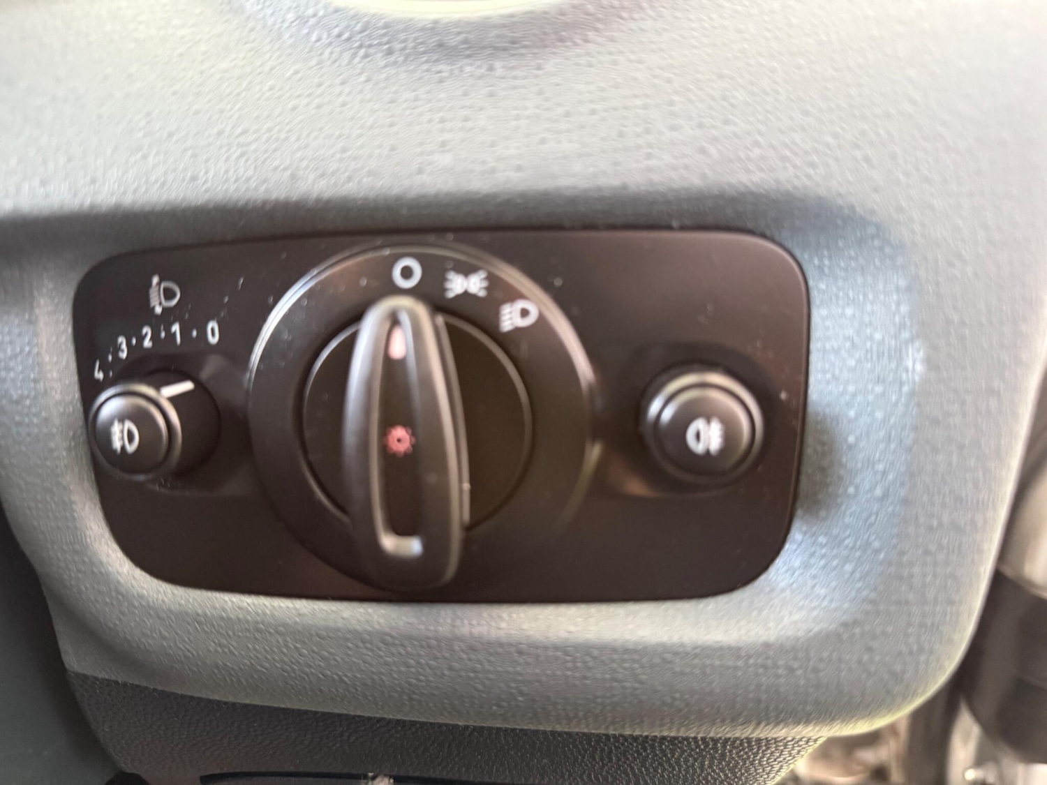 Used Ford Fiesta 2011 for sale - 76926460: Photo 41