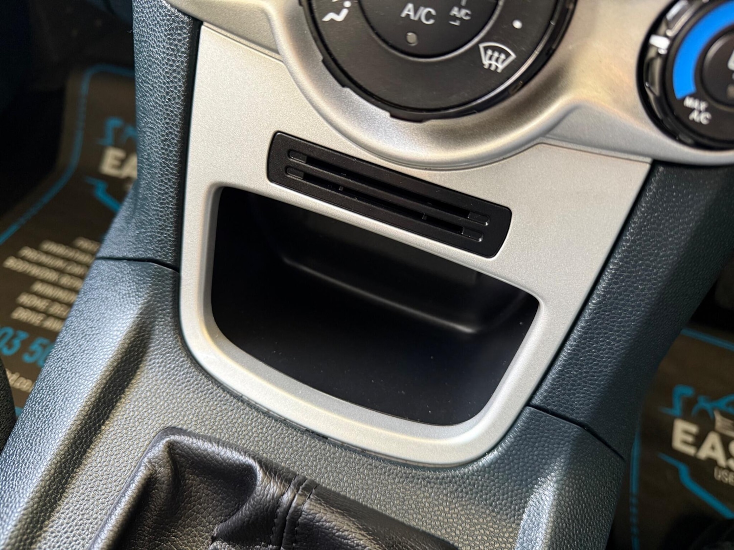 Used Ford Fiesta 2011 for sale - 76926460: Photo 49