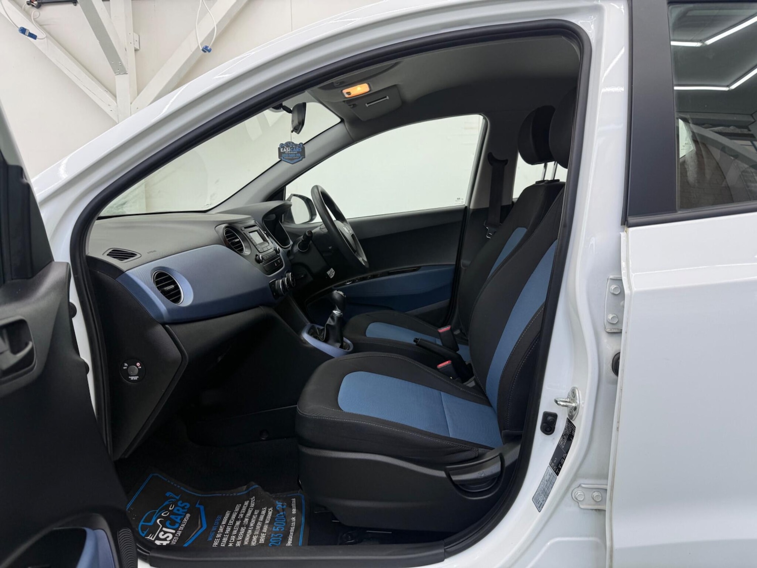 Used Hyundai i10 2015 for sale - 77705300: Photo 26