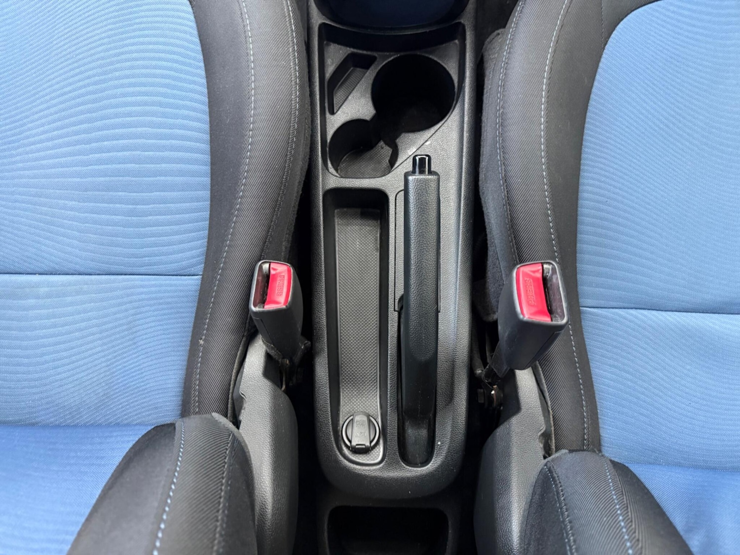 Used Hyundai i10 2015 for sale - 77705300: Photo 32