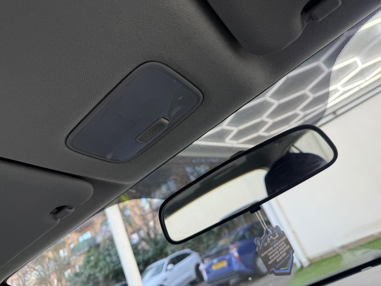 Used Hyundai i10 2015 for sale - 77705300: Photo 51