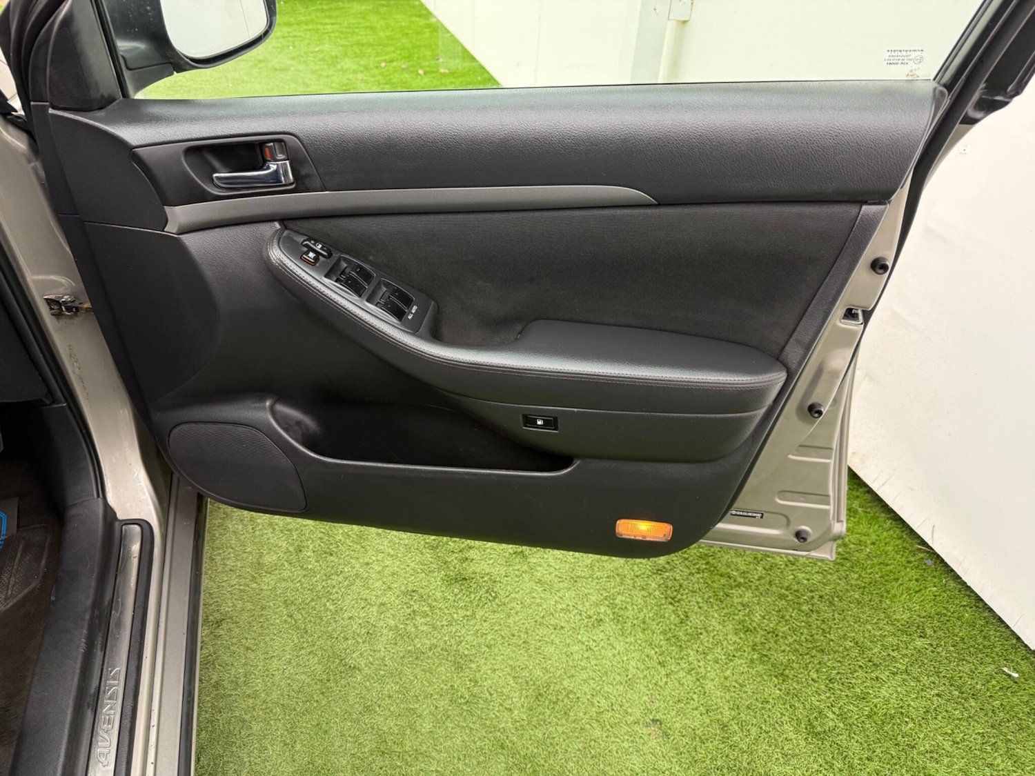 Used Toyota Avensis 2006 for sale - 78100528: Photo 17