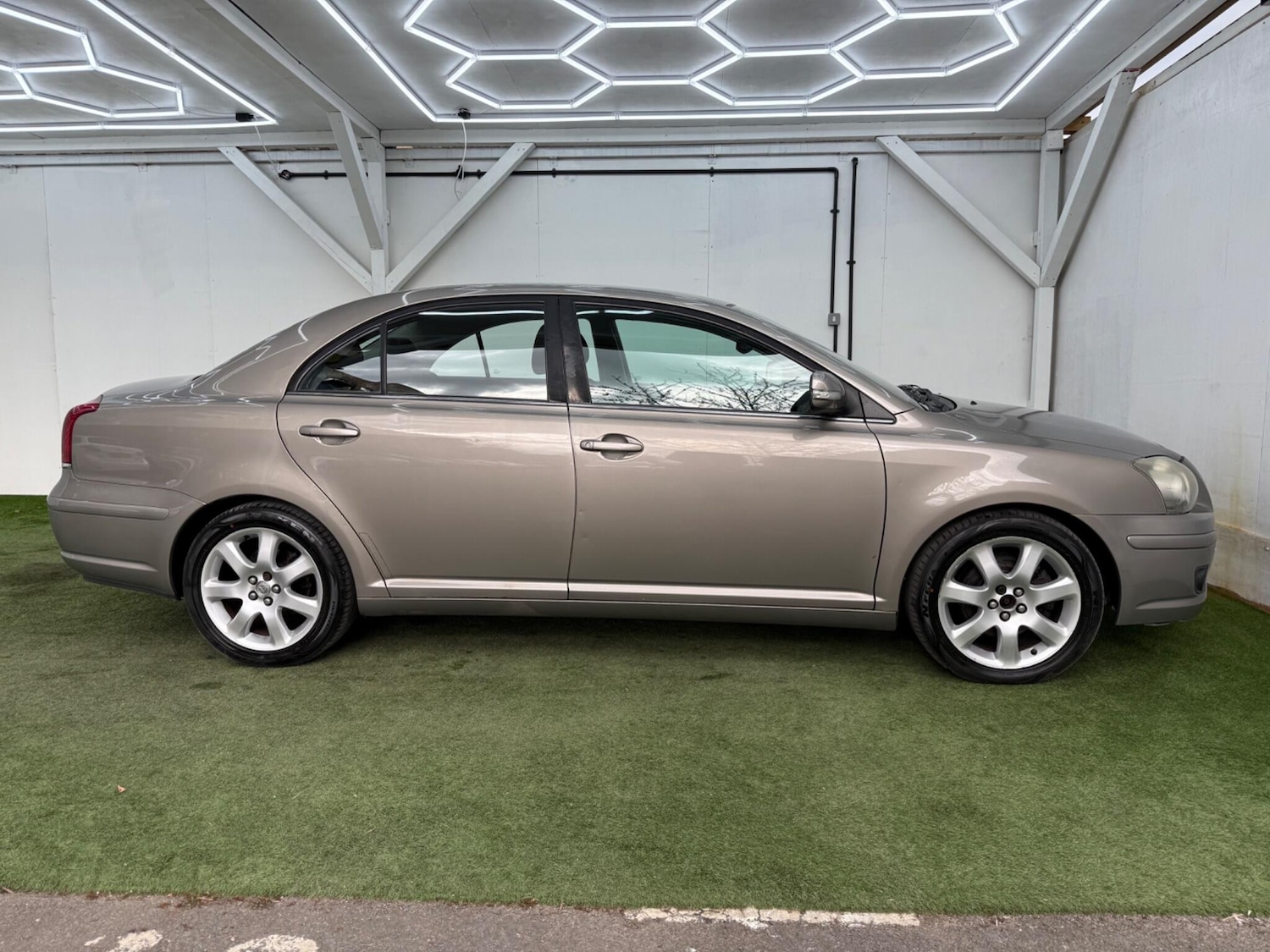 Used Toyota Avensis 2006 for sale - 78100528: Photo 5
