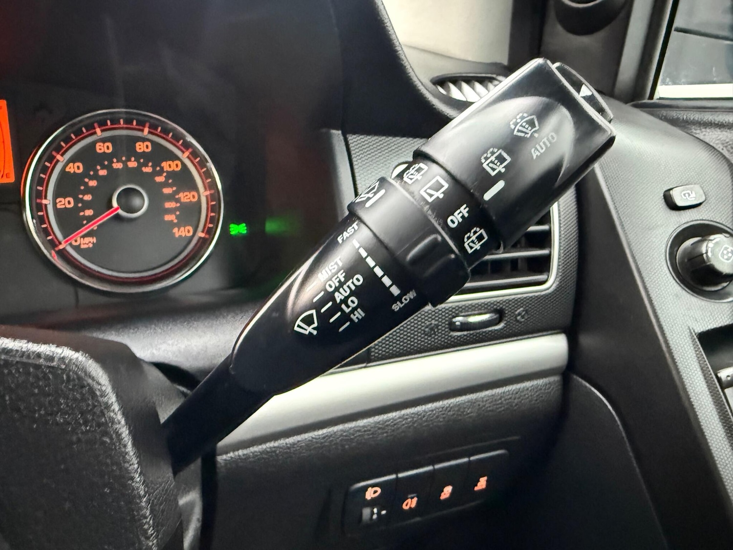 Used Ssangyong Korando 2012 for sale - 77611984: Photo 38