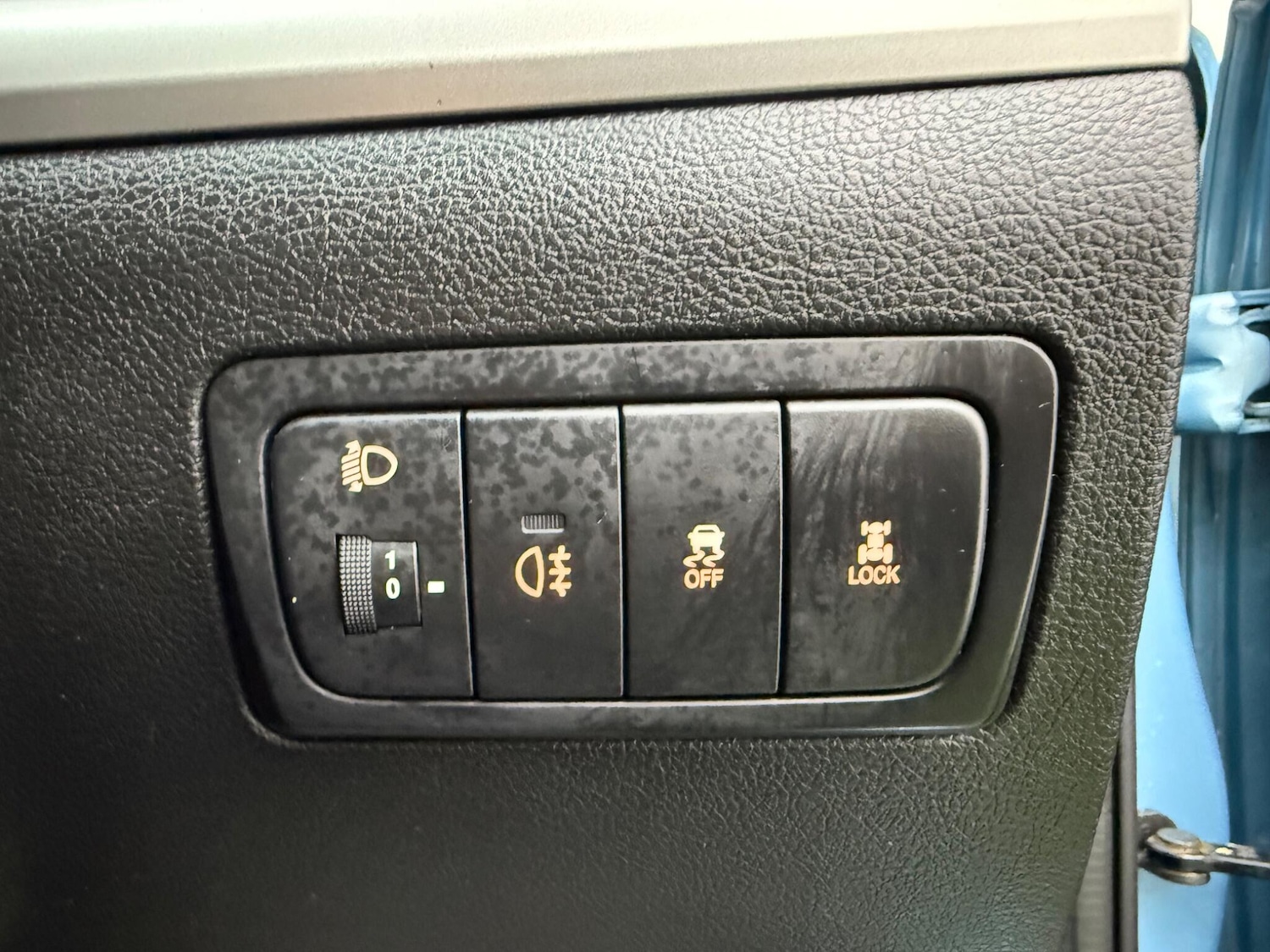 Used Ssangyong Korando 2012 for sale - 77611984: Photo 43