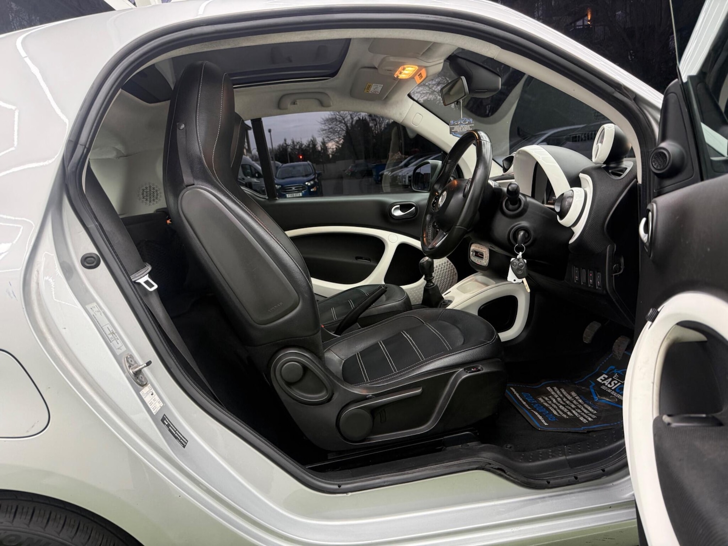 Used smart fortwo for sale - 77909840: Photo 13