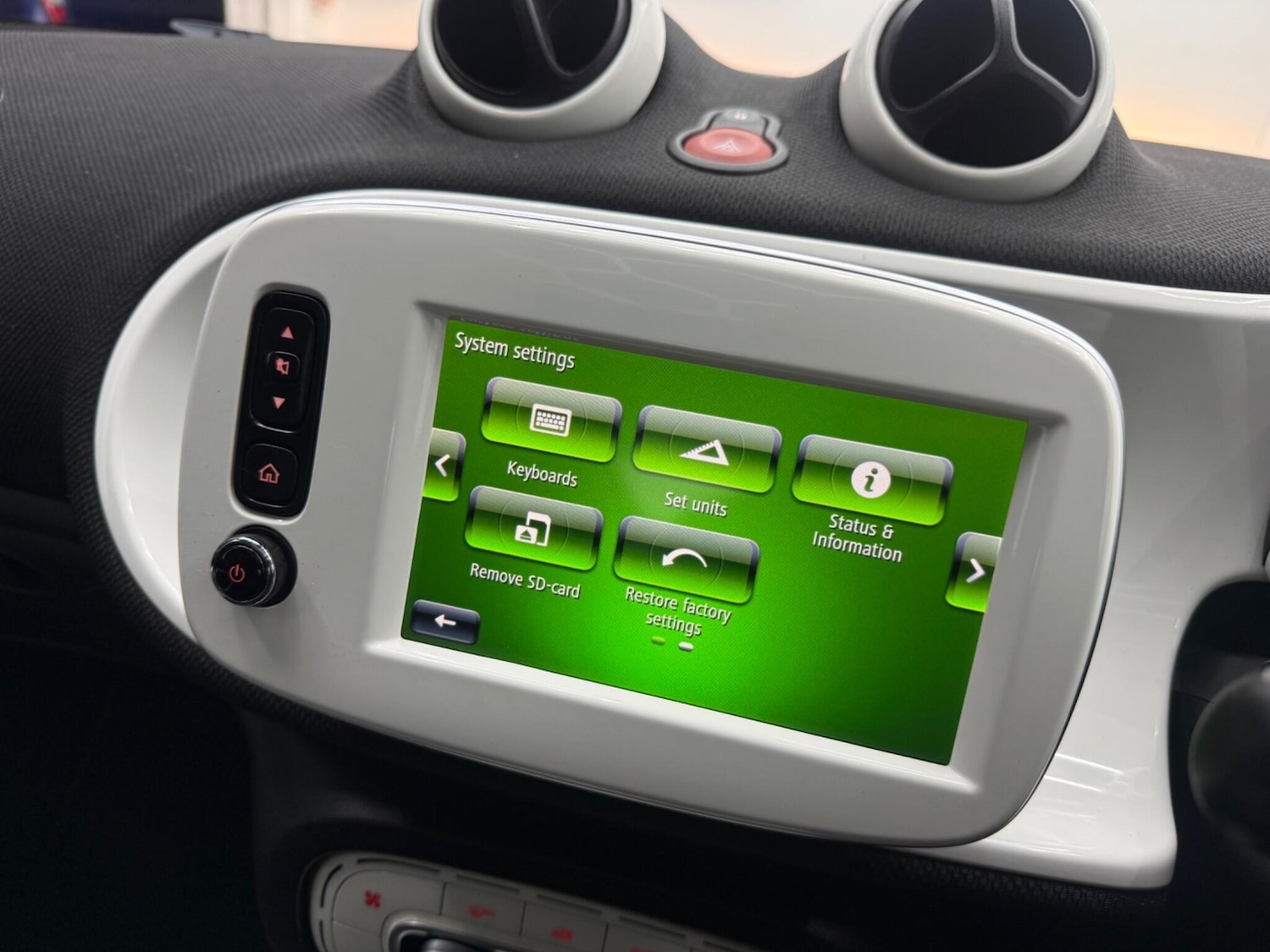 Used smart fortwo for sale - 77909840: Photo 42