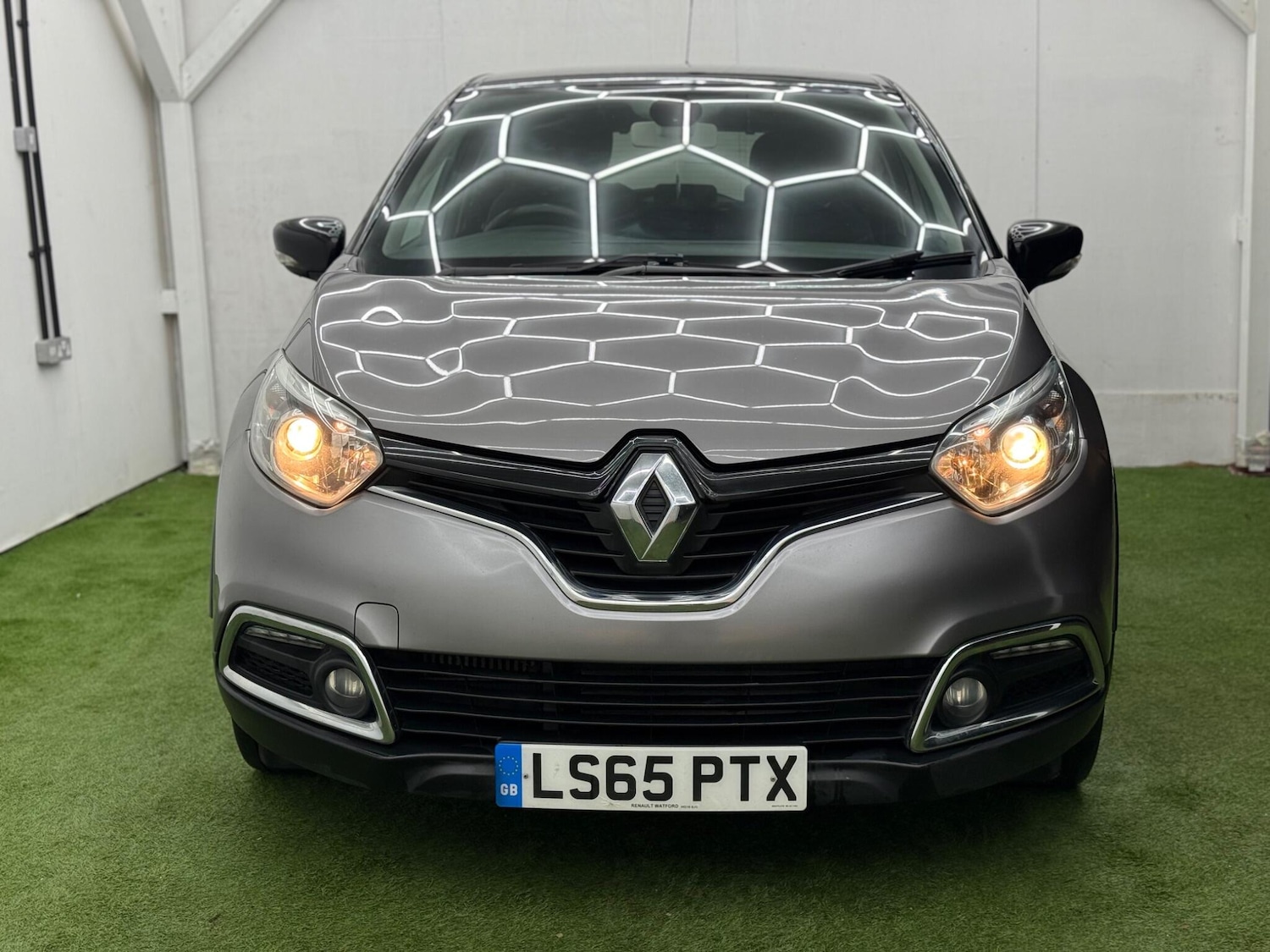 Used Renault Captur for sale - 77305087: Photo 12