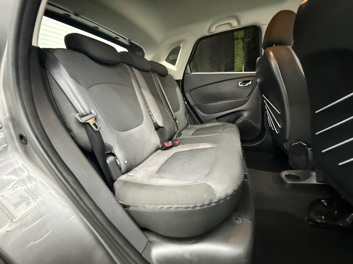 Used Renault Captur for sale - 77305087: Photo 20