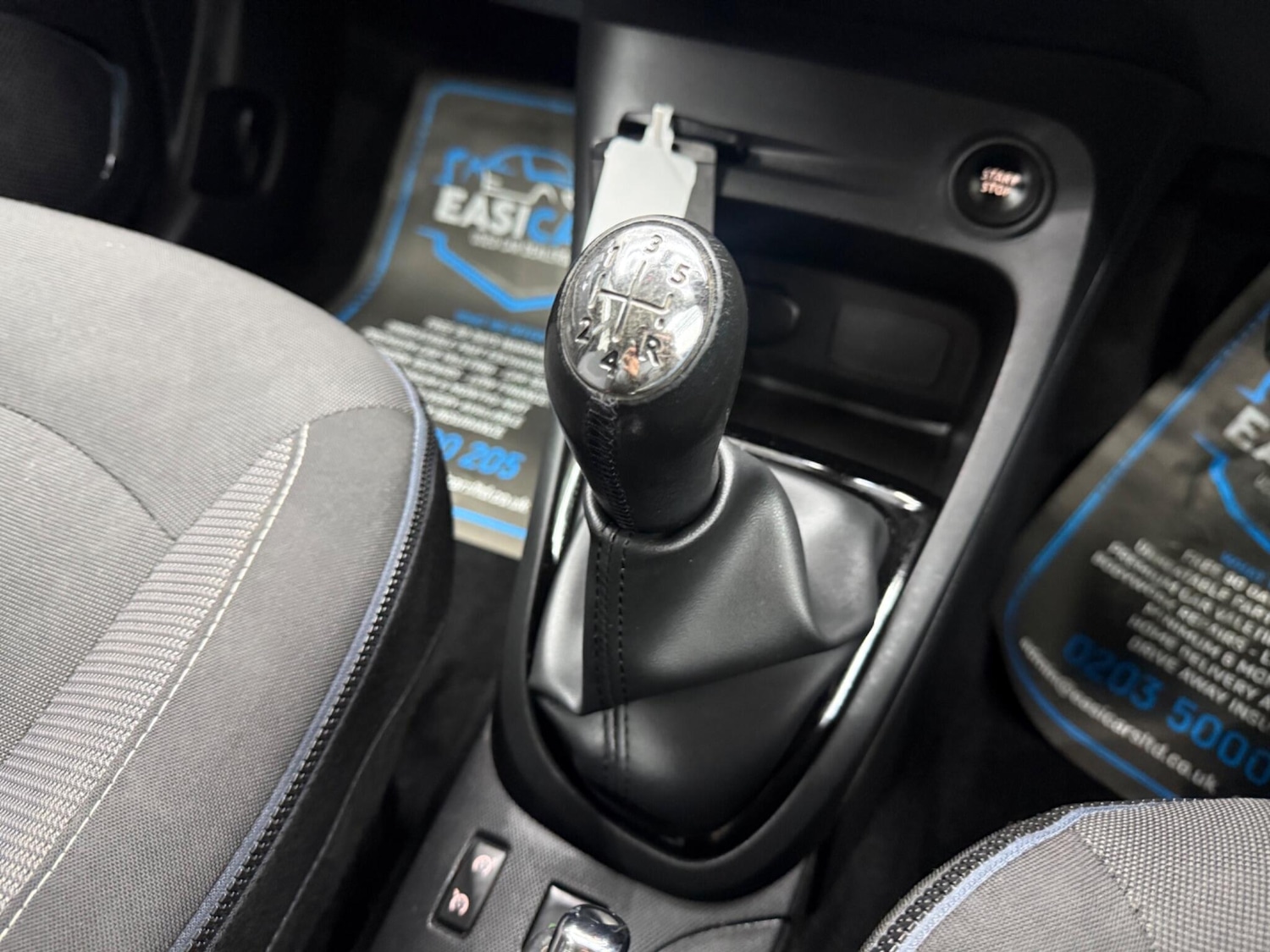 Used Renault Captur for sale - 77305087: Photo 53